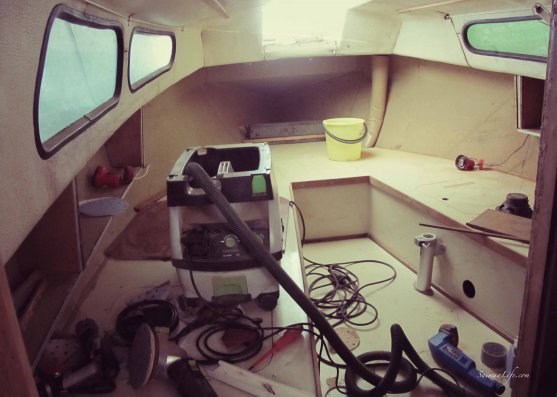 boat-cabin-renovation