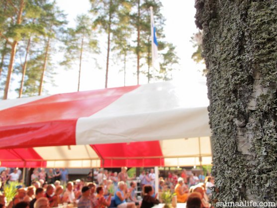 finnish-village-summer-party-in-countryside