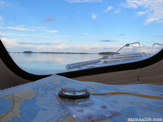 calm-and-beautiful-summer-evening-on-lake-puruvesi