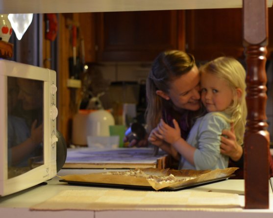 mother-and-daughter-baking-together