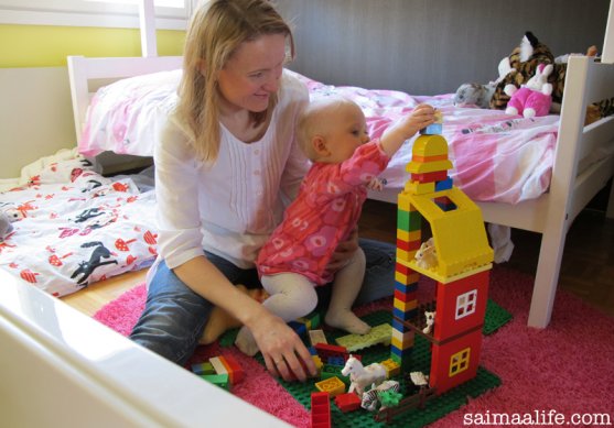 mom-and-daughter-playing-together