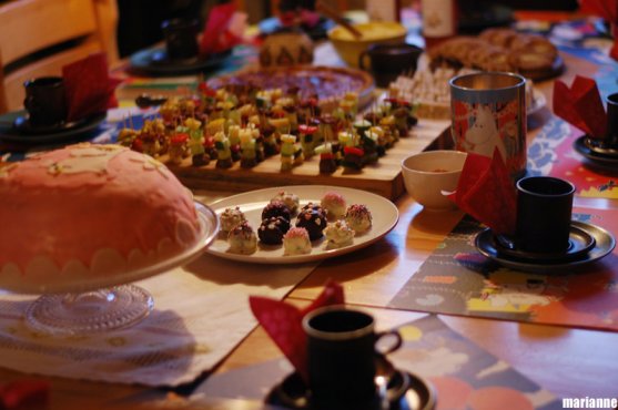 children-birthday-table