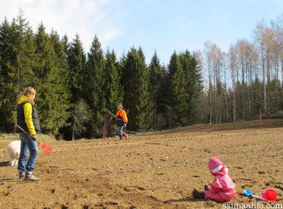 daughter-and-mother-planning-vegetable-garden-together