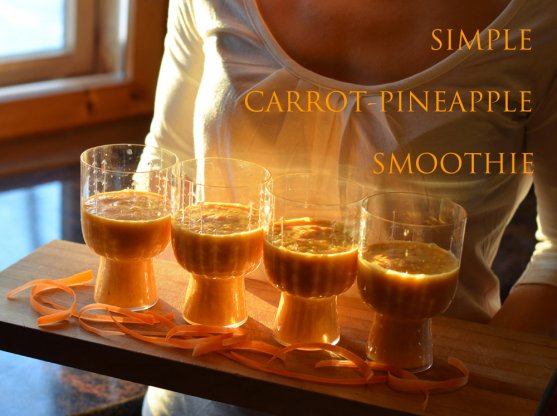 simple-carrot-pineapple-smoothie