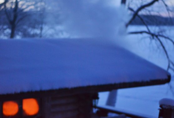 smoke-sauna-in-winter