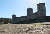 2-olavinlinna-castle-in-summer-in-finland