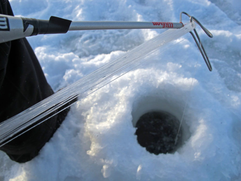 ice-fishing-during-the-winter