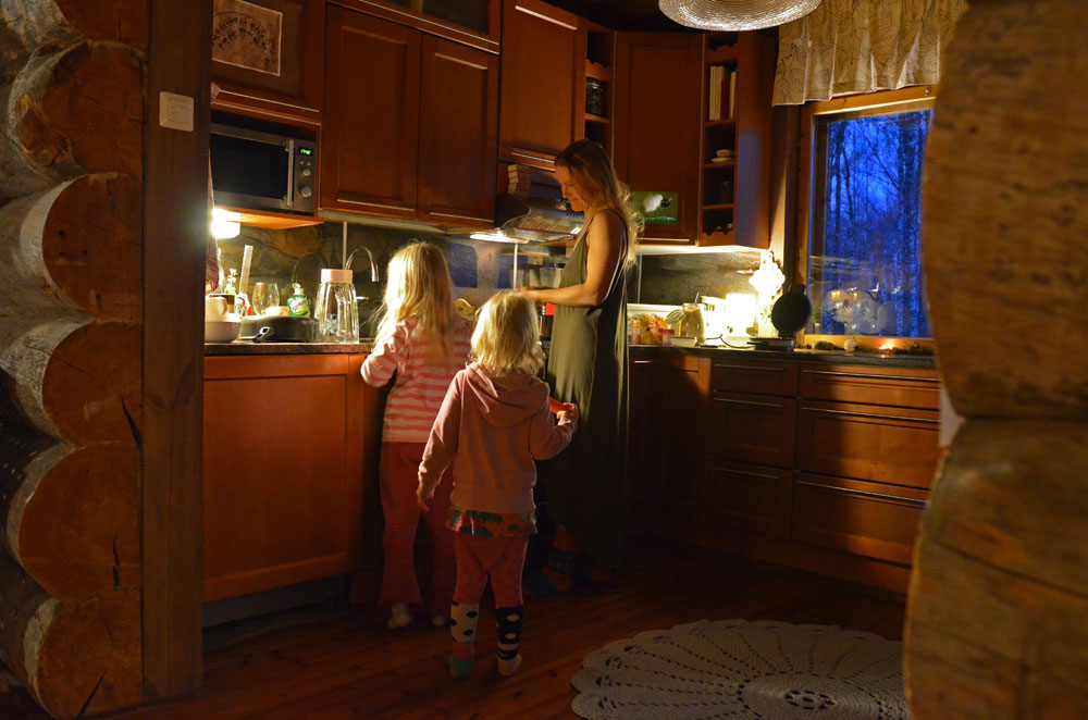 family-making-carrot-pancakes