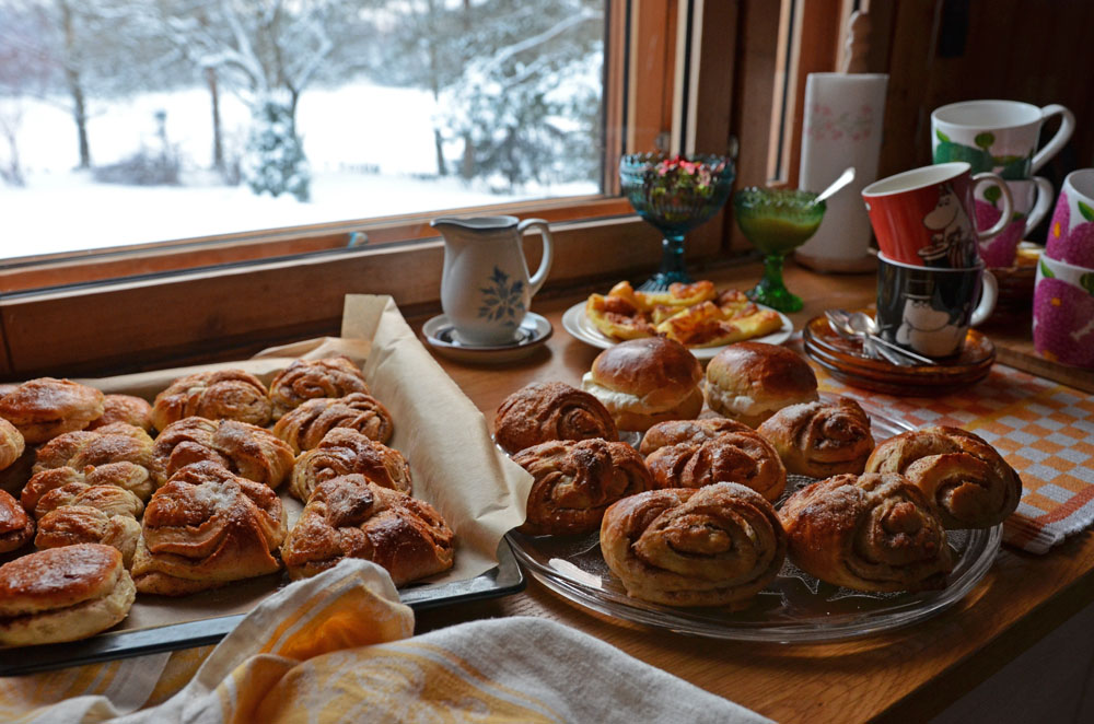 Recipe for Famous Finnish Cinnamon Rolls, Korvapuusti - SaimaaLife.com