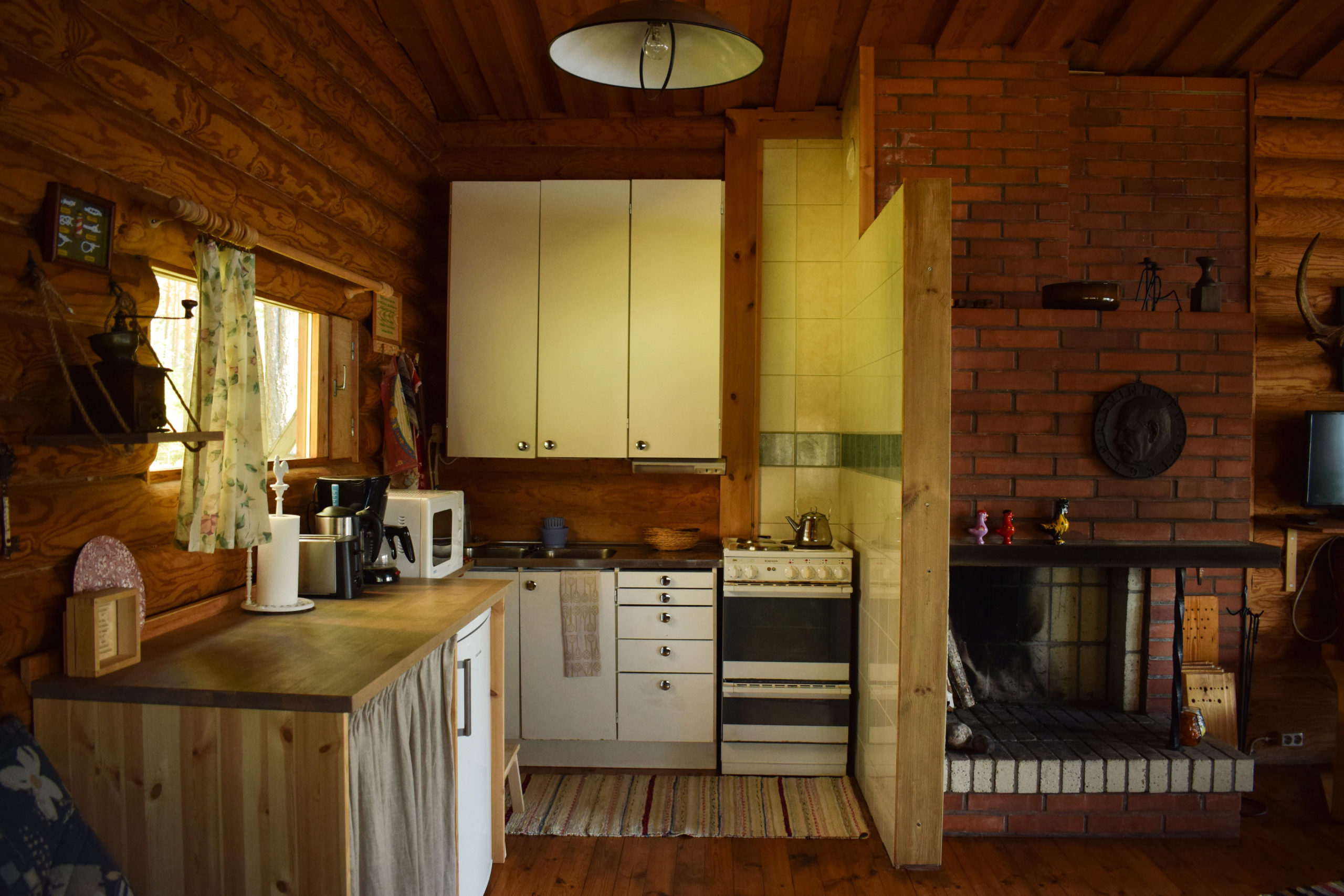 Kitchen of Kukkoniemen Lomamökit traditional Finnish rental cottages in Punkaharju, Saimaa