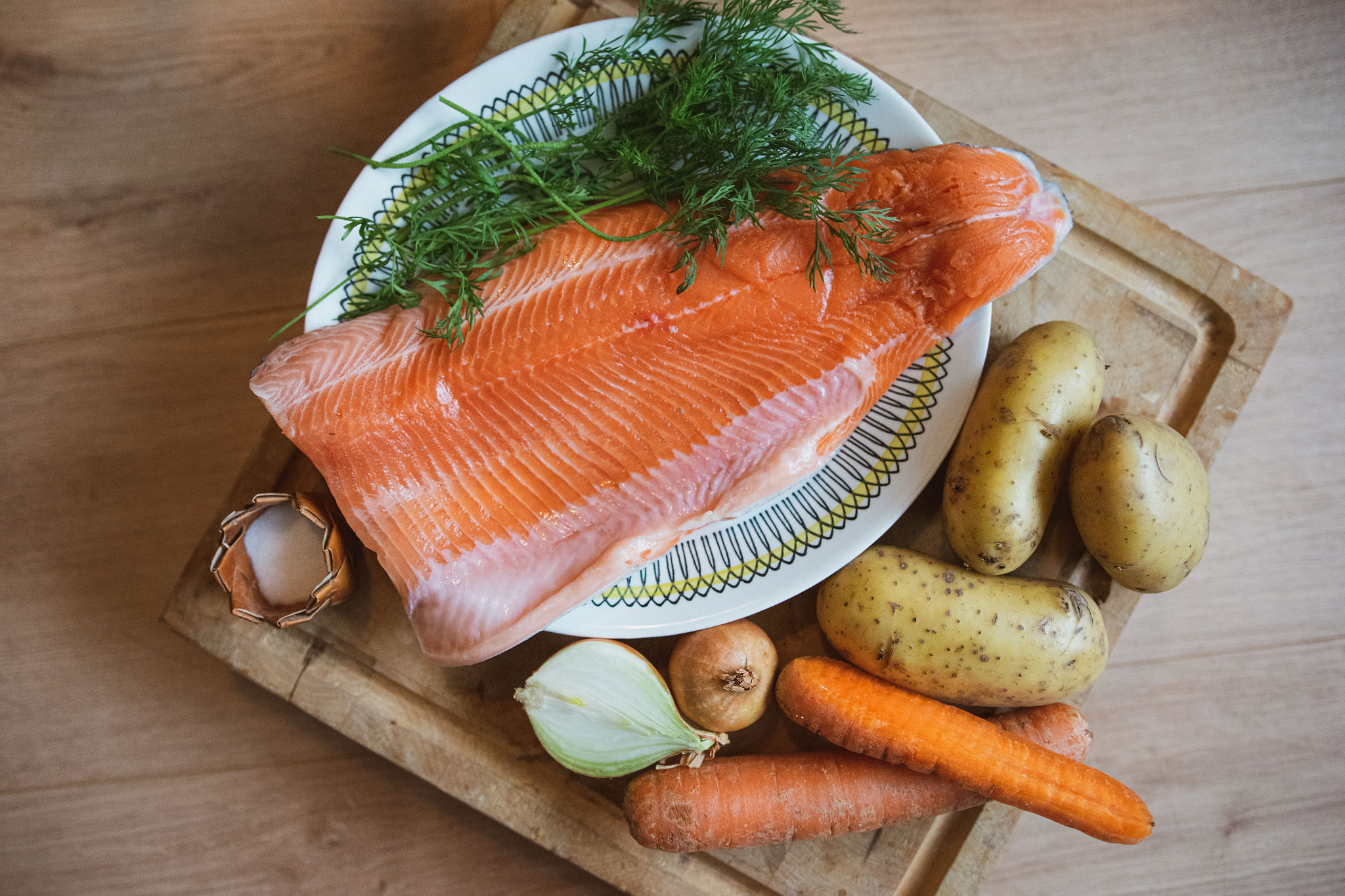 Ingredients of traditional salmon soup recipe