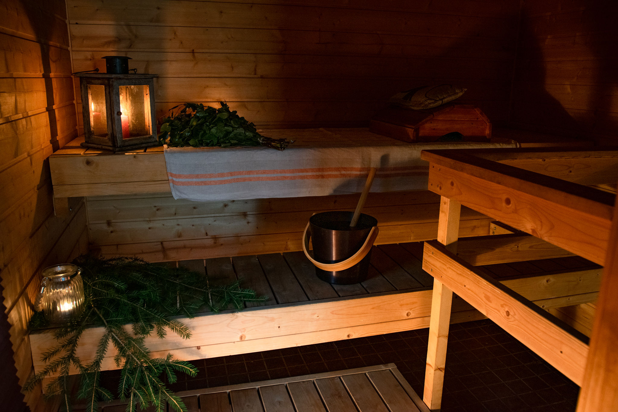 Christmas sauna in Finnish winter wonderland 